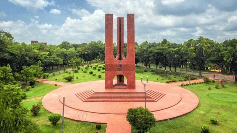 র‍্যাগিংয়ের ঘটনায় জাহাঙ্গীরনগর বিশ্ববিদ্যালয়ের ১২ শিক্ষার্থী সাময়িক বহিষ্কার